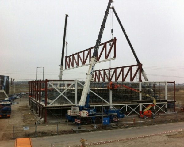 15.02.10.spanten zwembad.jpg